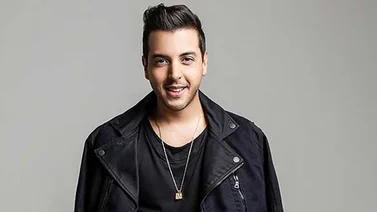 Víctor Muñoz presenta "Desesperando" y alista nuevo disco (Video)