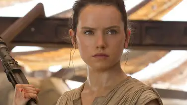 Daisy Ridley asegura no tener "miedo" de que la recuerden sólo por hacer de Rey en Star Wars Daisy Ridley asegura no tener "miedo" de que la recuerden sólo por hacer de Rey en Star Wars