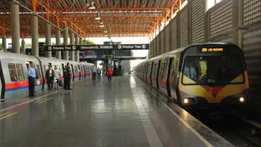 La desinformación viaja en el Metro a diario La desinformación viaja en el Metro a diario