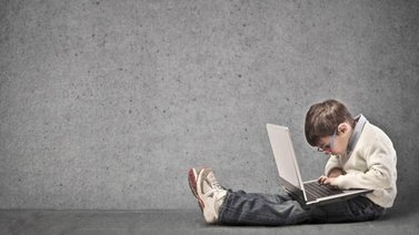 Unicef pide un acceso más seguro de los niños a Internet para cerrar brechas