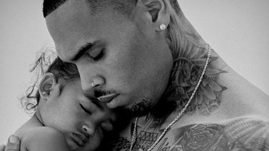 Este es el polémico regalo que le dio Chris Brown a su hija