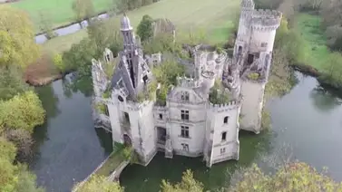 Castillo La Mothe-Chandeniers vendido en 500.000 euros a 6.500 internautas (+Video) Castillo La Mothe-Chandeniers vendido en 500.000 euros a 6.500 internautas (+Video)