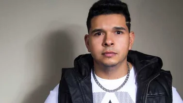 El colombiano Diego Fuego presenta su tema "La vuelvo loca"
