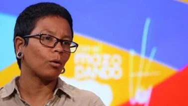 Érika Farías plantea reforzar organización popular para resolver problemas de Caracas