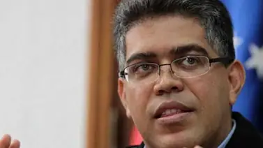 Elias Jaua dio inicio de clases de educación media desde el estado Vargas Elias Jaua dio inicio de clases de educación media desde el estado Vargas