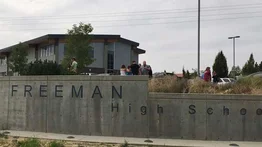 Un muerto y tres heridos en tiroteo en escuela en Washington