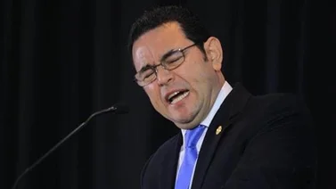 El presidente de Guatemala asegura que "no le teme a la ley"