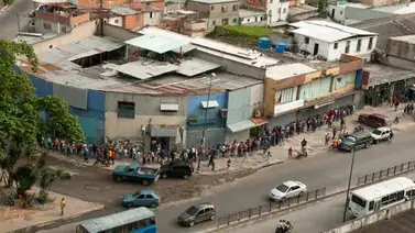 Sólo el que madruga consigue pan regulado (+Fotos) Sólo el que madruga consigue pan regulado (+Fotos)