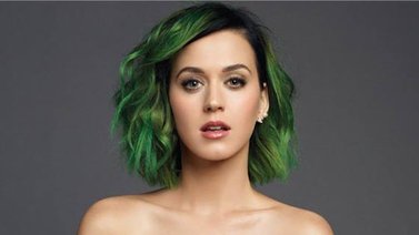 Katy Perry estrena el videoclip de "Swish Swish"