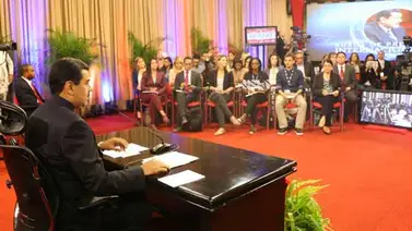 Expulsaron a periodistas de la agencia Reuters de rueda de prensa de Maduro Expulsaron a periodistas de la agencia Reuters de rueda de prensa de Maduro