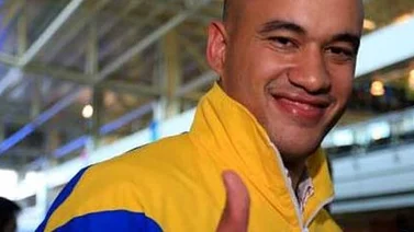 Héctor Rodríguez felicita a la MUD por inscribirse para elecciones