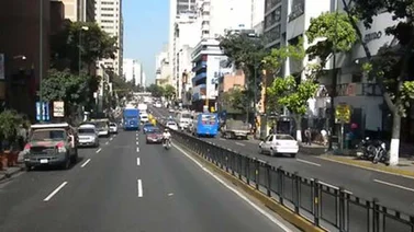 Avenida Fuerzas Armadas recibió este jueves mantenimiento integral