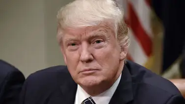 Trump está considerando despedir a Jeff Sessions, secretario de Justicia Trump está considerando despedir a Jeff Sessions, secretario de Justicia