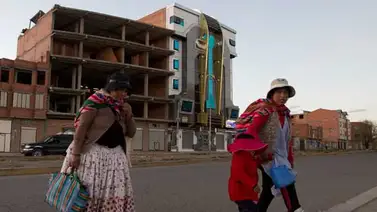 Los edificios de Transformers se alzan en una ciudad boliviana (+Fotos) Los edificios de Transformers se alzan en una ciudad boliviana (+Fotos)