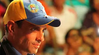 Políticos y artistas felicitaron a Capriles en su cumpleaños Políticos y artistas felicitaron a Capriles en su cumpleaños