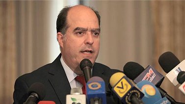 MUD rechaza detención arbitraria de Roberto Picón y pide liberación