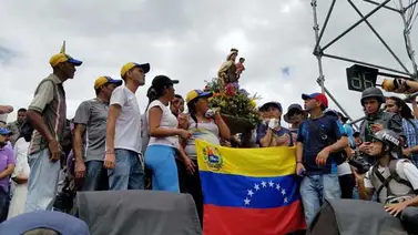 Figura de la Virgen del Carmen fue trasladada de Higuerote hasta Caracas (+Video) Figura de la Virgen del Carmen fue trasladada de Higuerote hasta Caracas (+Video)