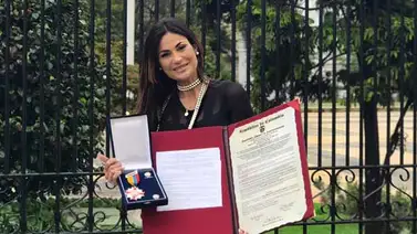 Caterina Valentino fue condecorada con la Orden Dignidad y Patria en Colombia Caterina Valentino fue condecorada con la Orden Dignidad y Patria en Colombia