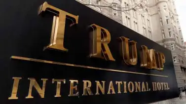 Detienen a un hombre en hotel de Trump con un rifle de asalto en su automóvil Detienen a un hombre en hotel de Trump con un rifle de asalto en su automóvil
