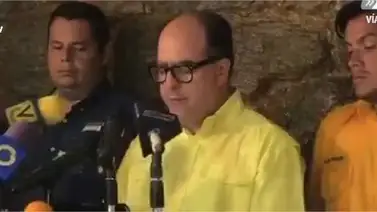 Julio Borges llama a la Fuerza Armada Nacional a colocarse del lado de la Constitución Julio Borges llama a la Fuerza Armada Nacional a colocarse del lado de la Constitución