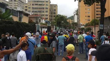 Manifestantes que caminaban de La Villa hacia La India fueron reprimidos (+Fotos)