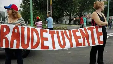 Oposición rechaza anuncio del CNE y reitera llamado a las calles (+Tuits) Oposición rechaza anuncio del CNE y reitera llamado a las calles (+Tuits)