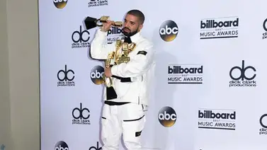 Drake rompe el récord de Adele en los Premios Billboard Drake rompe el récord de Adele en los Premios Billboard