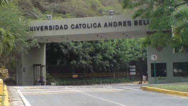 Ucab repudia asesinato de Juan Pablo Pernalete y se une a duelo de la Unimet