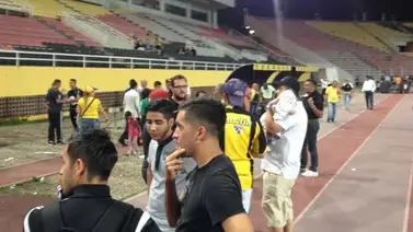 GNB reprimió aficionados en Pueblo Nuevo por consignas contra Maduro (+Video) GNB reprimió aficionados en Pueblo Nuevo por consignas contra Maduro (+Video)