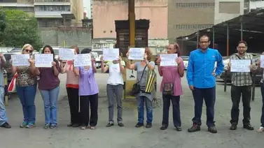 Vecinos de Caracas protestan contra nueva ola de expropiaciones (+Fotos) Vecinos de Caracas protestan contra nueva ola de expropiaciones (+Fotos)