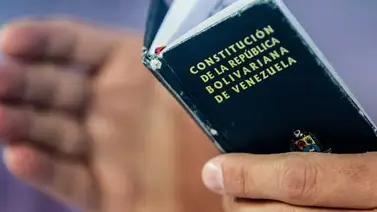 ¿Qué dicen los artículos 333 y 350 de la Constitución Nacional? ¿Qué dicen los artículos 333 y 350 de la Constitución Nacional?