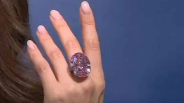 Diamante "Pink Star", cerca de récord en subasta en Hong Kong (+Video)