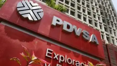 Derrame de crudo por rotura de tubería afectó sede de Pdvsa en San Félix Derrame de crudo por rotura de tubería afectó sede de Pdvsa en San Félix