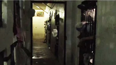 Jóvenes presos en calabozos piden a Iris Varela que solucione hacinamiento (+Video)