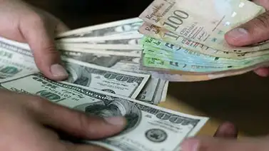 Dólar bajó Bs 1.354 en una semana Dólar bajó Bs 1.354 en una semana