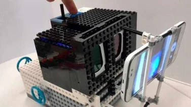 Científicos presentarán un microscopio hecho con piezas de lego