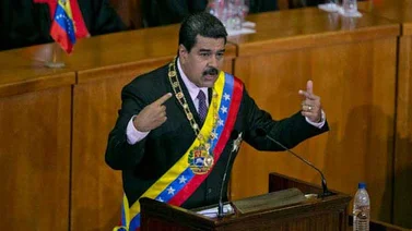 Maduro amenaza con lucha armada si intentan golpe