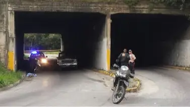 Consiguen un cadáver maniatado en Parque Caiza y otro en la Francisco Fajardo (+Fotos) Consiguen un cadáver maniatado en Parque Caiza y otro en la Francisco Fajardo (+Fotos)