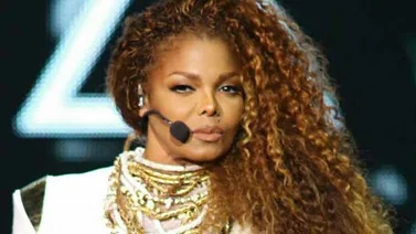 Janet Jackson tiene su primer hijo a los 50 años
