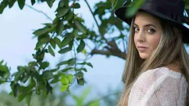 Chepa Candela: La Corina Smith cerrará el 2016 con nuevo tema Chepa Candela: La Corina Smith cerrará el 2016 con nuevo tema