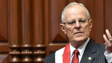 Kuczynski afirma que no metió la mano en sobornos de Odebrecht