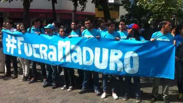 María Corina Machado se une a la protesta por una hora en Venezuela María Corina Machado se une a la protesta por una hora en Venezuela