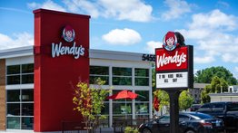 Wendy’s tiene vacantes disponibles en Florida y no exige estatus migratorio (+Salarios)