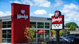 Wendy’s tiene vacantes disponibles en Florida y no exige estatus migratorio (+Salarios)