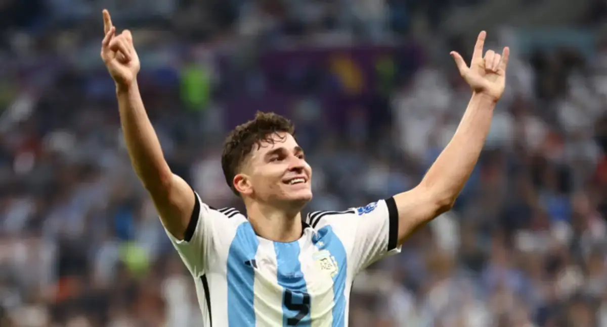 Julián Álvarez reveló por qué le dicen “La Araña”