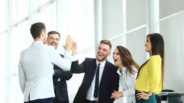 5 hábitos para mejorar el ambiente laboral y hacerlo saludable 5 hábitos para mejorar el ambiente laboral y hacerlo saludable