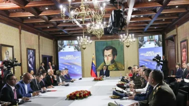 Maduro pide a la AN acelerar la aprobación de leyes antifascistas