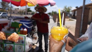 Las Vegas | Vendedores ambulantes podrían pagar multa de hasta $1.000: Sepa por qué