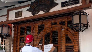Victimarios de Renny Teixeira lo esperaban a las afueras del local (+Fotos)