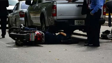Matan a motorizado por negarse a entregar su moto a malandros que acababan de robar